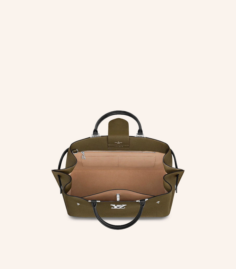 Tas LV Louis Vuitton Lockme Day