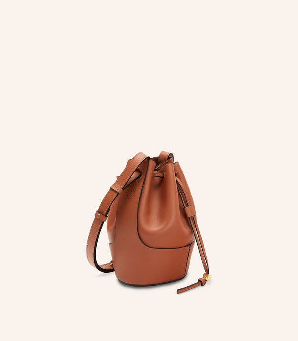 Tas Loewe Small Balloon Bag in Nappa Calfskin