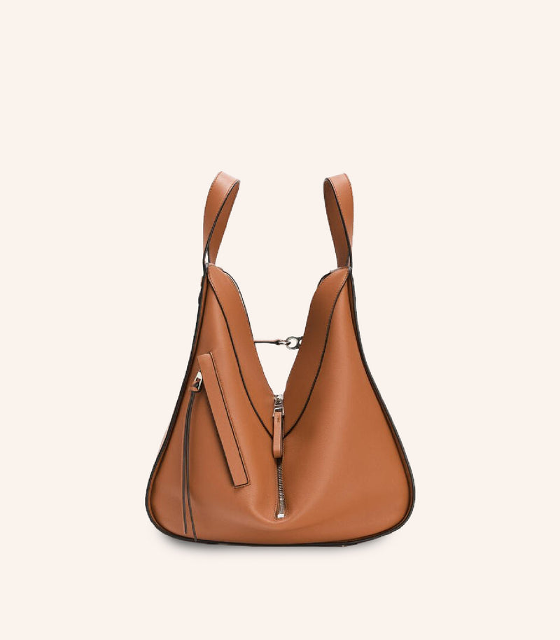 Tas Loewe Medium Hammock Bag in Classic Calfskin